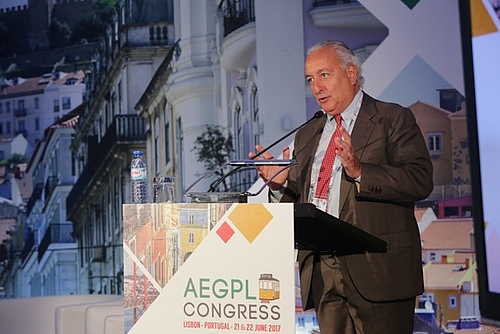Neuer Präsident des AEGPL Francesco Franchi.
